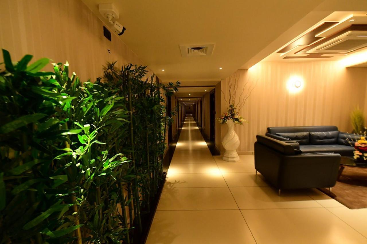 Hotel M Pro Palace Mysore - 12 Minutes To Mysore Palace Exterior photo
